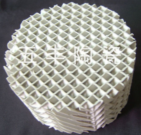 規整陶瓷波紋填料	