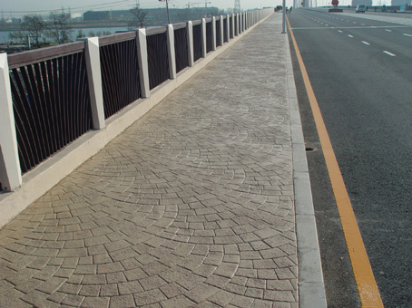 大連功能自流坪、停車場地坪漆、工業(yè)地坪漆