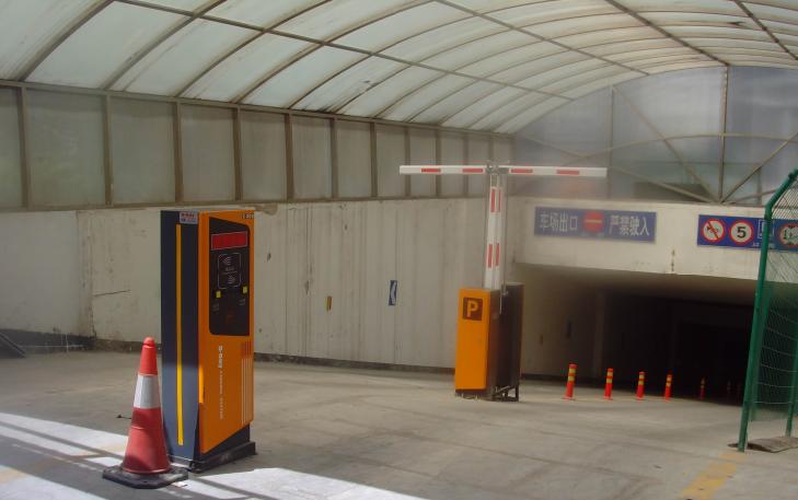 大連停車場管理大連道閘創興安蔣飛