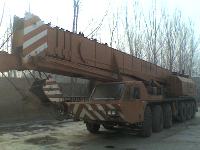 出售日本加藤80噸汽車吊
