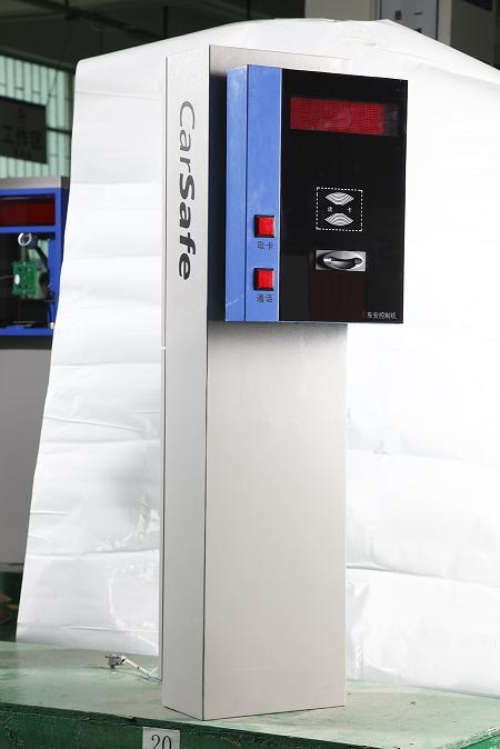 智能停車場設施 智能停車場收費管理系統，電動道閘