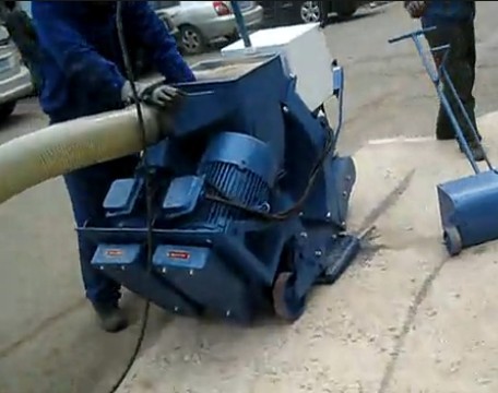 路面拋丸機