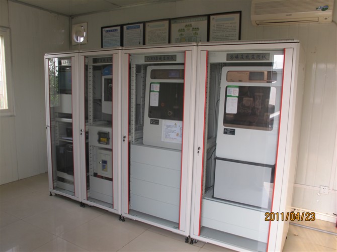 廣東河源網絡機柜，河源戶外機柜，河源操作臺廠家直銷
