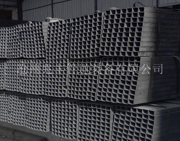 農用車輛、農業大棚、汽車工業用方矩管，方管現貨供應