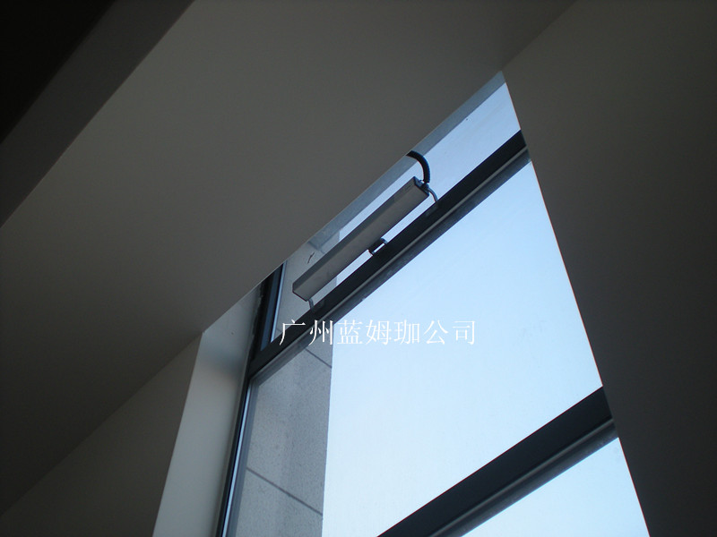 大鏈式電動開窗器