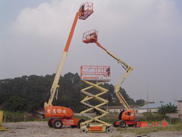 北京出租進口高空作業車、空壓機、發電機、升降車