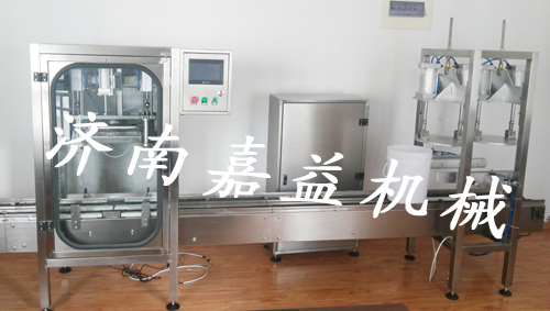 濟寧潤滑油灌裝機_全自動稱重灌裝機_價格、濟南嘉益