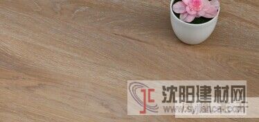 三層實(shí)木地板 實(shí)木復(fù)合地板鳳凰花開 木蠟油地暖橡木