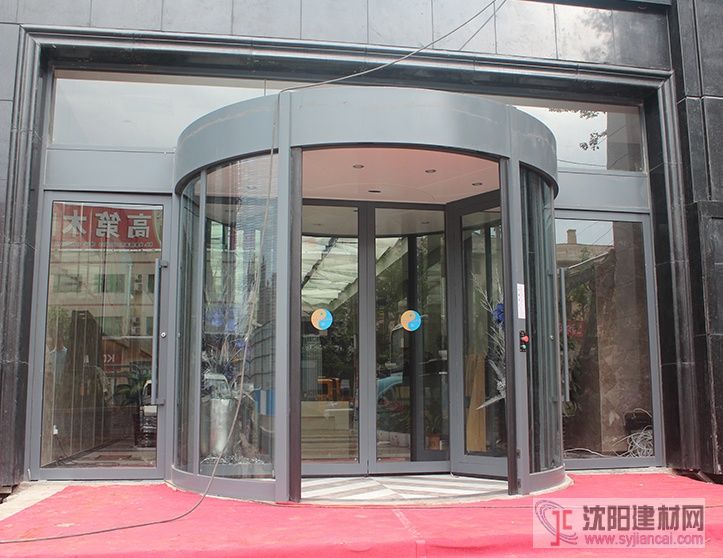 昌圖旋轉門開原自動旋轉門鐵嶺旋轉門肯德基門廠家