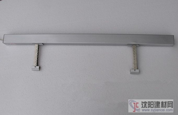 供應(yīng)大連市幕墻專用電動(dòng)開(kāi)窗器鴻威開(kāi)窗機(jī)