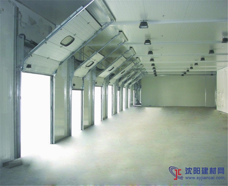 啟門供應工業提升門