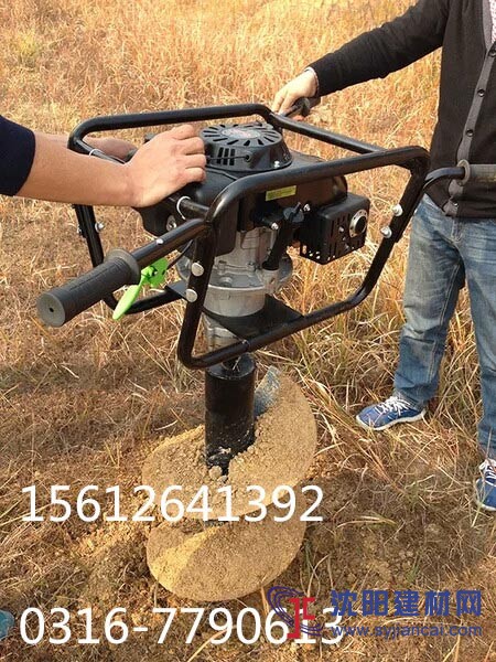 新款地鉆甘肅種植施肥用專用單人操作小型挖坑打洞機器