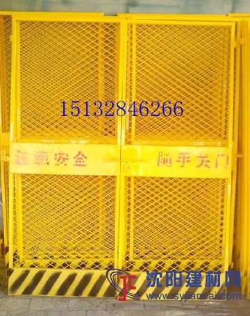 鋼板網(wǎng)施工電梯防護門、電梯井口防護門現(xiàn)貨